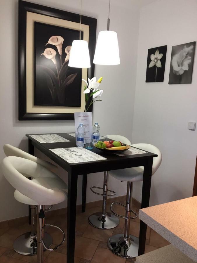 Odisey Apartment Postojna Ngoại thất bức ảnh